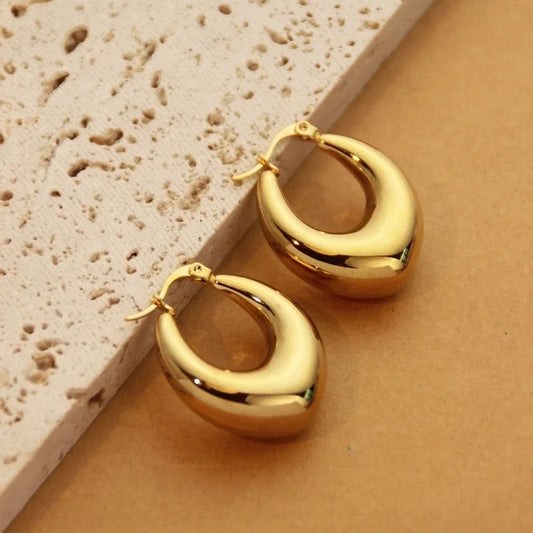 Chunky Gold Contour Hoops