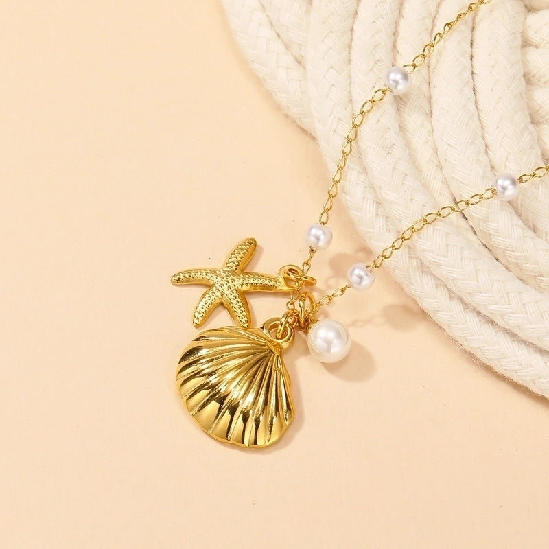 Shell & Starfish Pendant Necklace with Pearl Detail